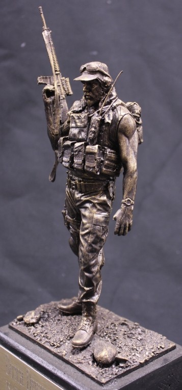 ISAF groot model 120MM