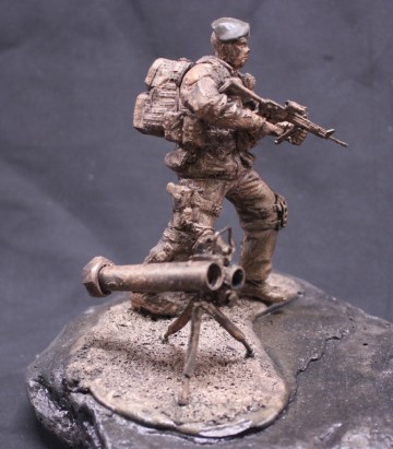 Gill met infanterist