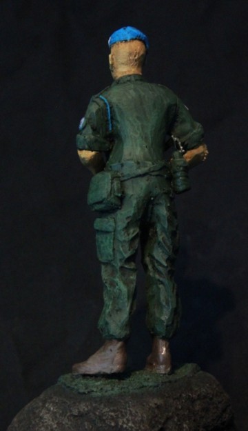 Unifil Kleur Libanon opgerolde mouw Uzi