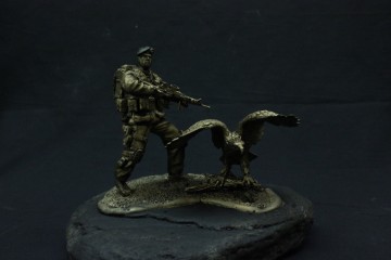 B-cie Infanterist met adelaar