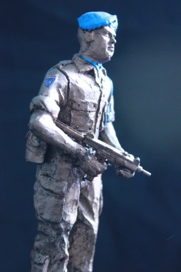 Unifil Brons Libanon opgerolde mouw Uzi