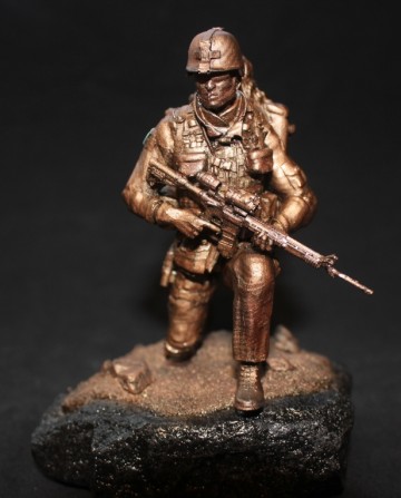 Isaf Militair met Colt